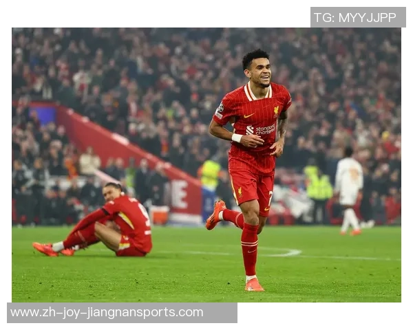 足球王石的传奇之路：从草根少年到世界顶级球星的奋斗故事